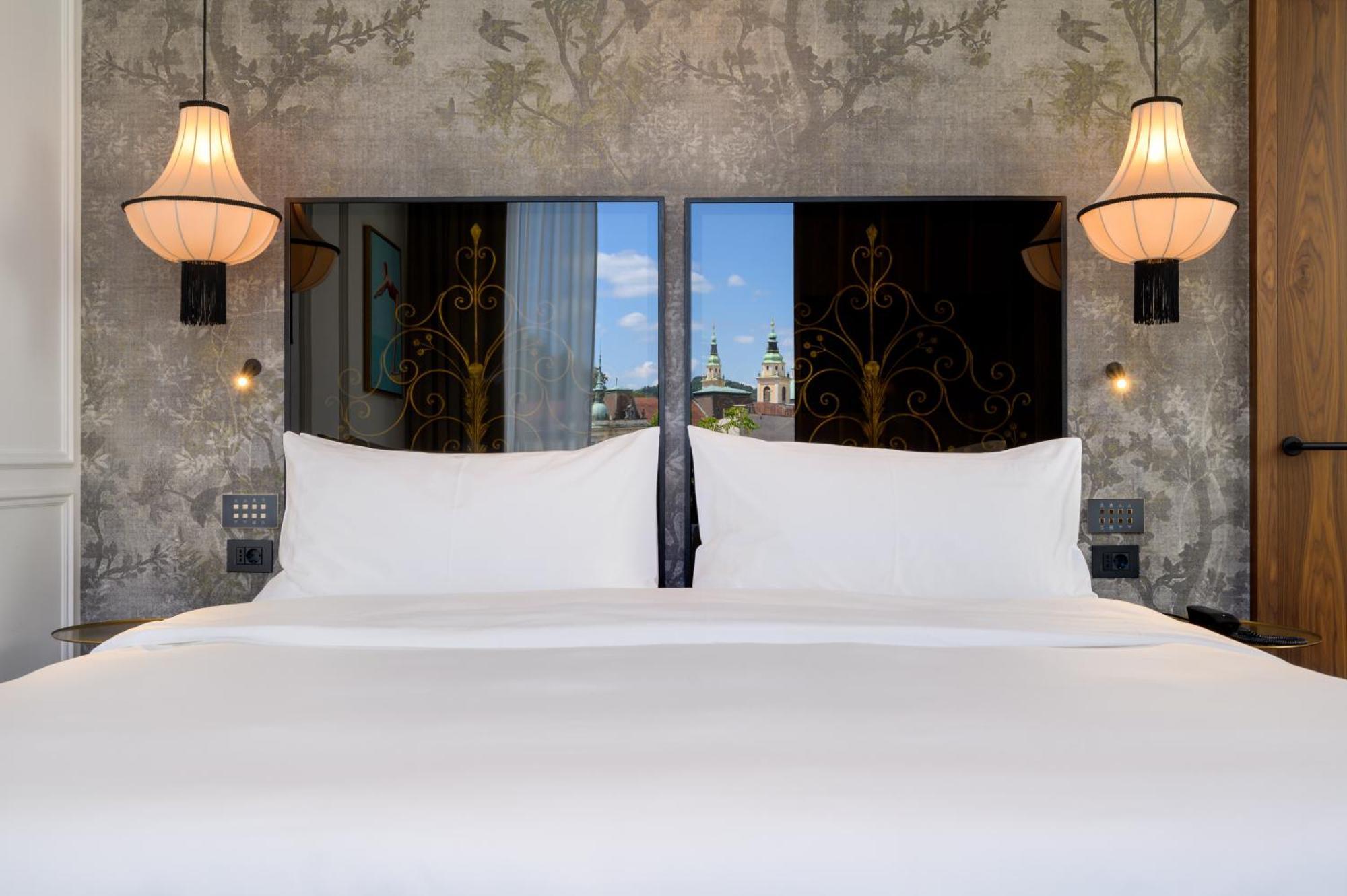 As Boutique Hotel, Superior ลูบลิยานา ภายนอก รูปภาพ